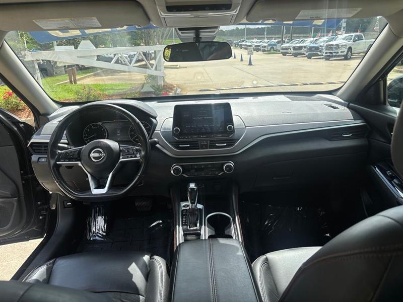 Nissan Altima 2.5 SR 2024