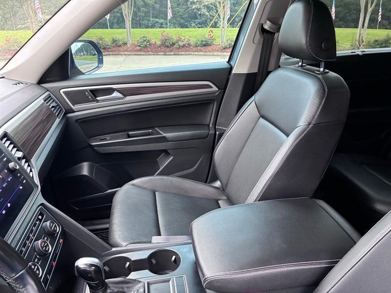 Volkswagen Atlas SE 2021