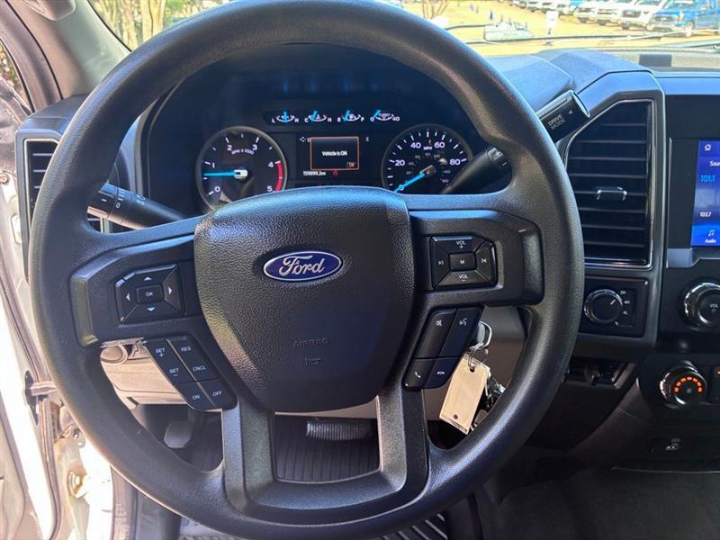Ford F-250 SD XLT Crew Cab 4WD 2022