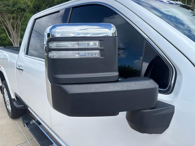 GMC Sierra 2500HD Denali Crew Cab 4WD SB 2022