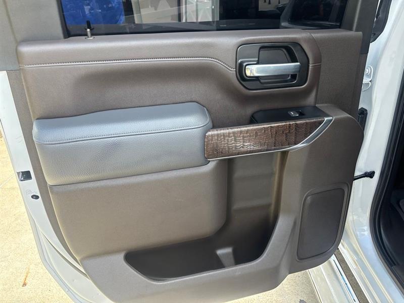 GMC Sierra 2500HD Denali Crew Cab 4WD SB 2022