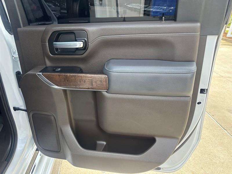 GMC Sierra 2500HD Denali Crew Cab 4WD SB 2022