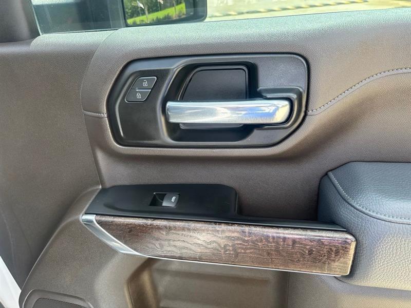 GMC Sierra 2500HD Denali Crew Cab 4WD SB 2022