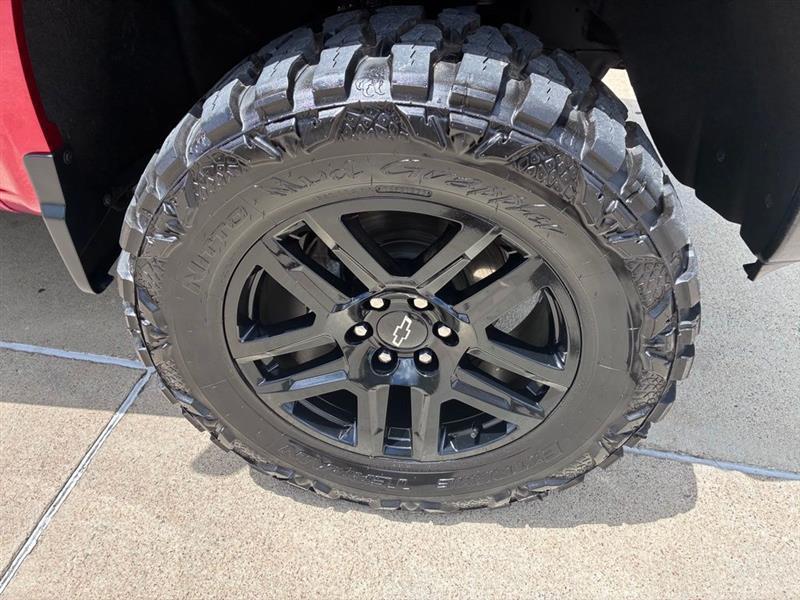 Chevrolet Silverado 1500 High Country Crew Cab 4WD 2024