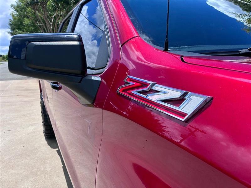 Chevrolet Silverado 1500 High Country Crew Cab 4WD 2024