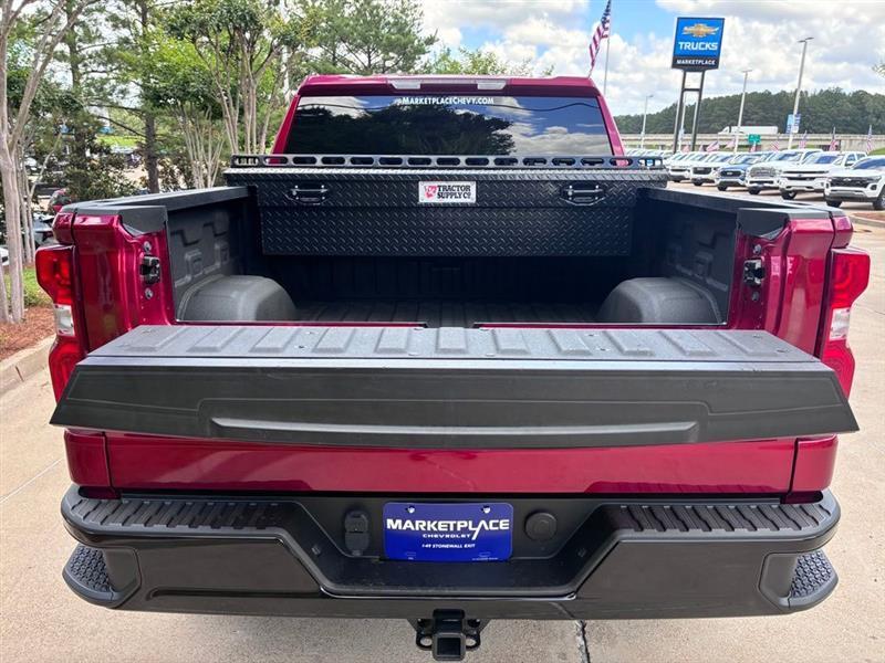 Chevrolet Silverado 1500 High Country Crew Cab 4WD 2024