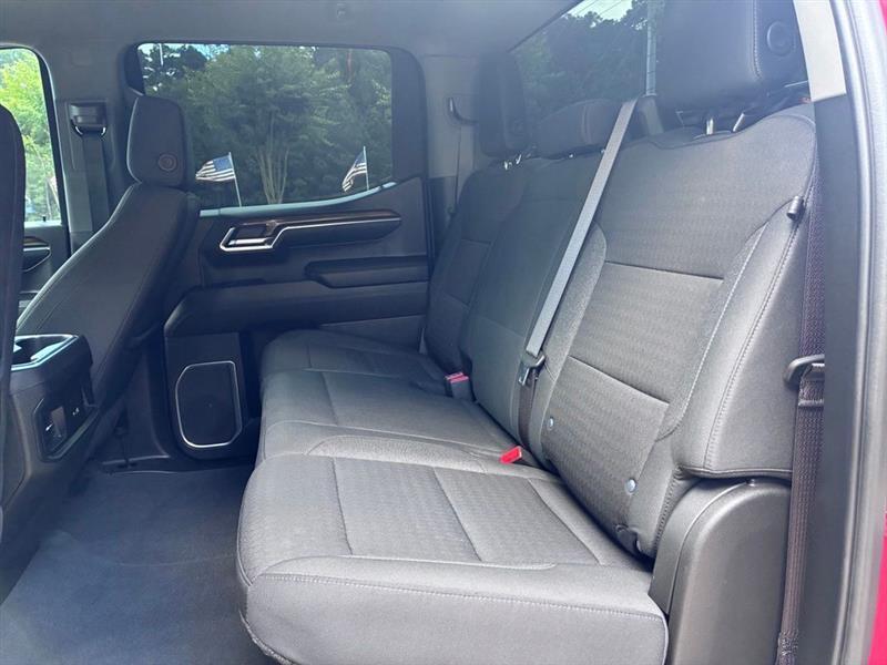 Chevrolet Silverado 1500 High Country Crew Cab 4WD 2024
