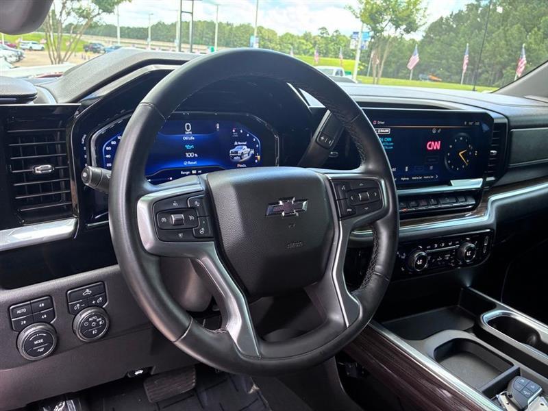 Chevrolet Silverado 1500 High Country Crew Cab 4WD 2024
