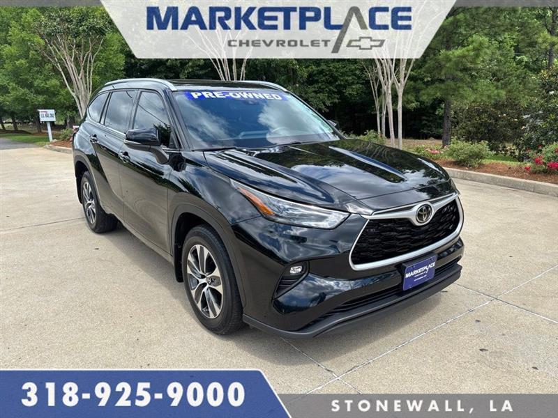 Toyota Highlander XLE FWD V6 2022