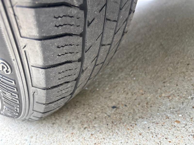 Toyota Highlander XLE FWD V6 2022