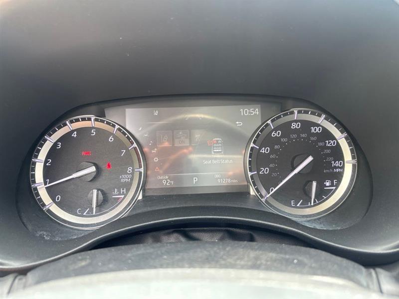 Toyota Highlander XLE FWD V6 2022