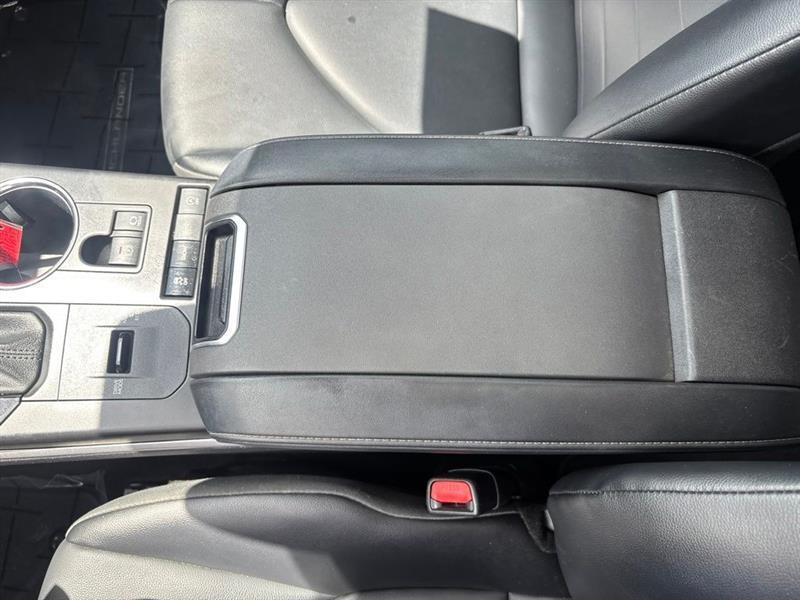 Toyota Highlander XLE FWD V6 2022