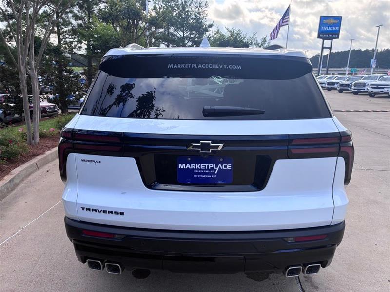 Chevrolet Traverse LT 2026