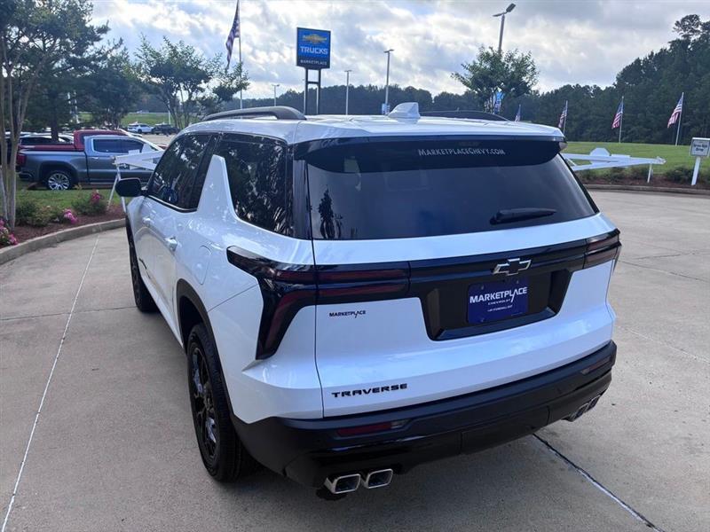 Chevrolet Traverse LT 2026
