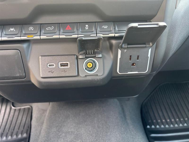Chevrolet Silverado 1500 Custom Crew Cab 2WD 2026