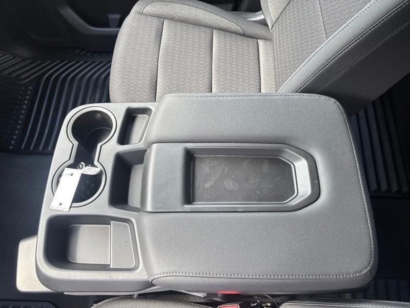 Chevrolet Silverado 1500 Custom Crew Cab 2WD 2026
