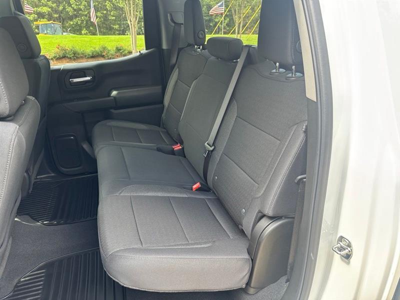 Chevrolet Silverado 1500 Custom Crew Cab 2WD 2026