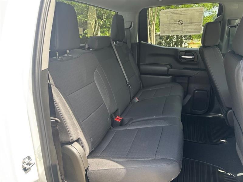 Chevrolet Silverado 1500 Custom Crew Cab 2WD 2026