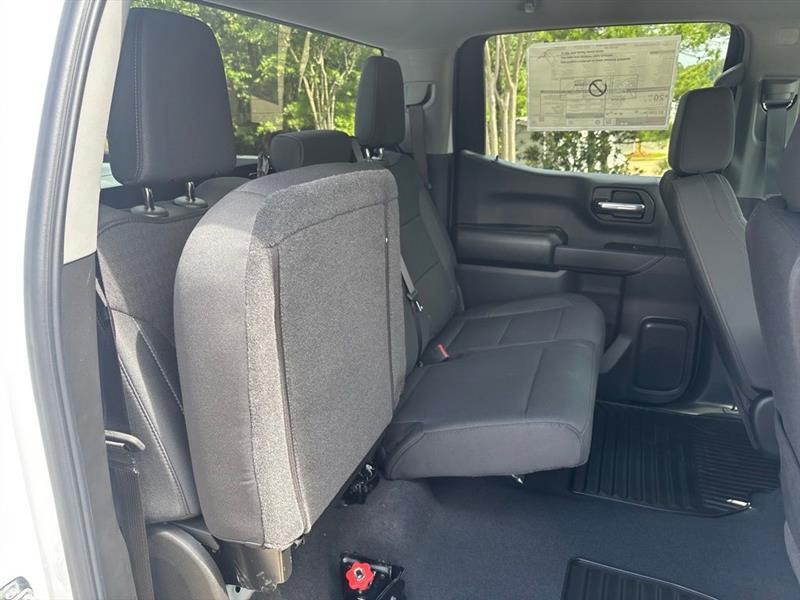 Chevrolet Silverado 1500 Custom Crew Cab 2WD 2026