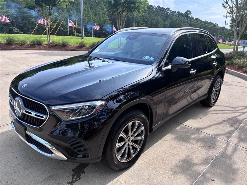 Mercedes-Benz GLC-Class GLC300 2024