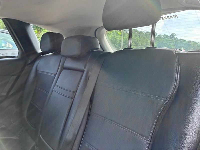 Mercedes-Benz GLC-Class GLC300 2024