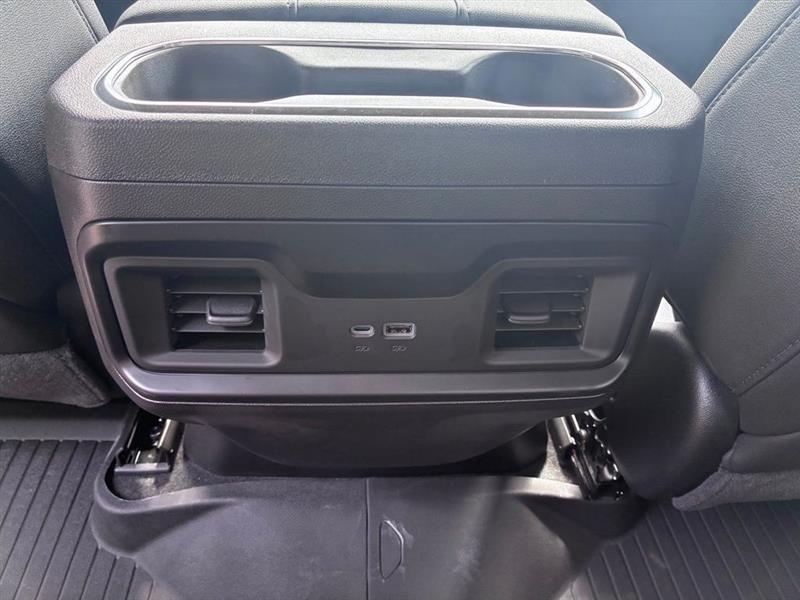 Chevrolet Silverado 1500 Trail Boss LT Crew Cab 4WD 2026