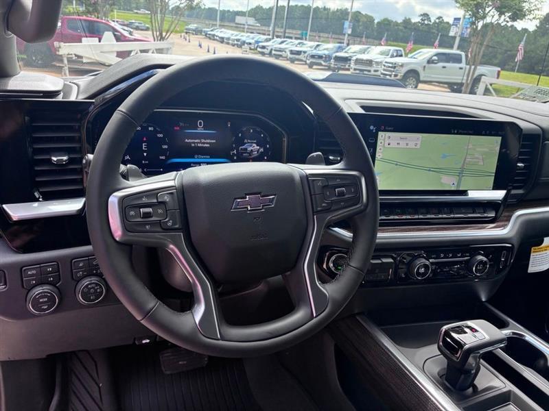 Chevrolet Silverado 1500 Trail Boss LT Crew Cab 4WD 2026