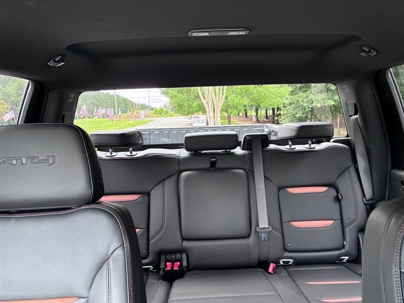 GMC Sierra 2500HD AT4 Crew Cab 4WD 2025
