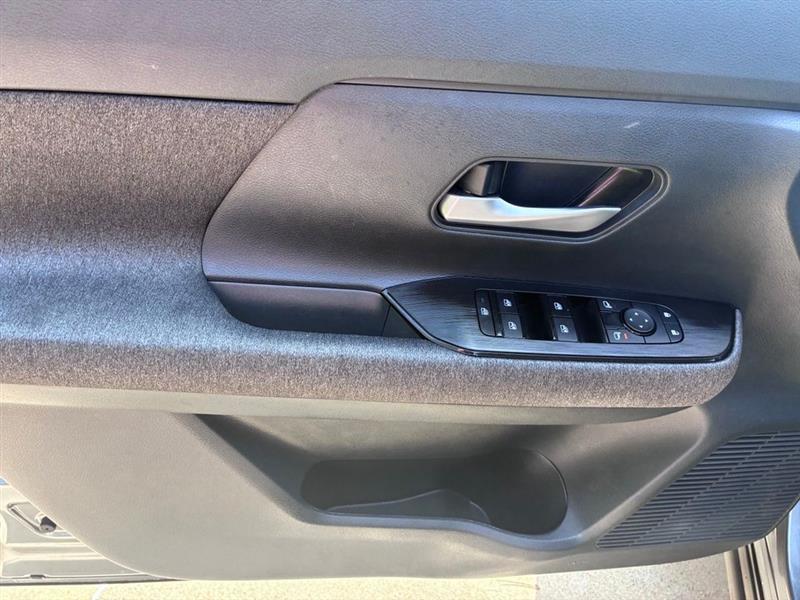 Nissan Kicks SV 2025