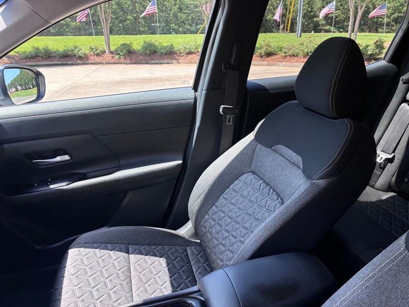 Nissan Kicks SV 2025