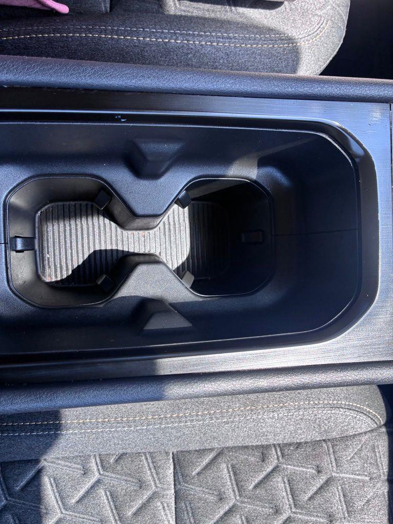 Nissan Kicks SV 2025