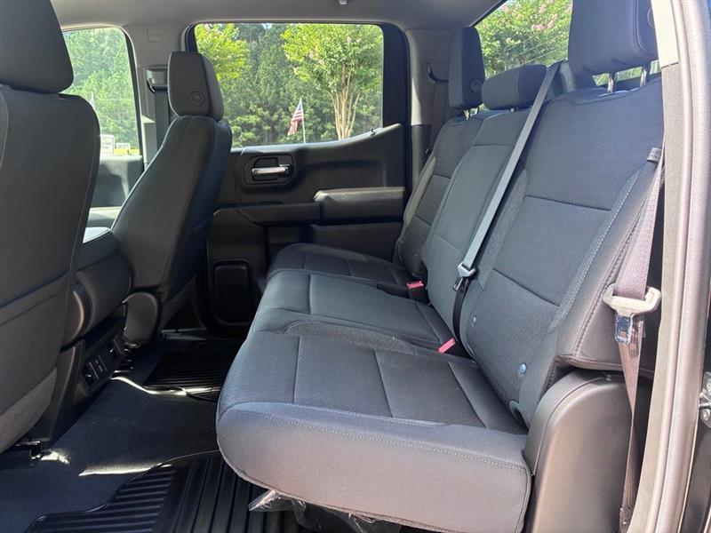 Chevrolet Silverado 1500 Custom Crew Cab 2WD 2026