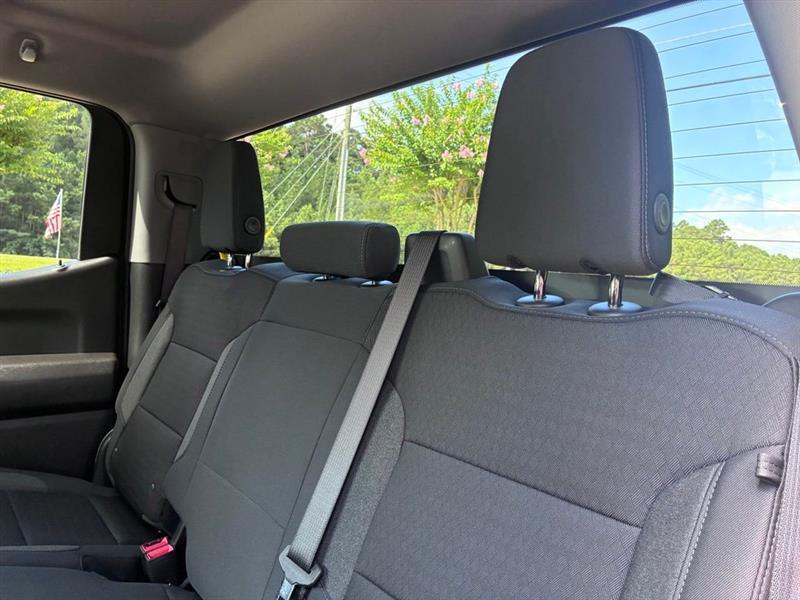 Chevrolet Silverado 1500 Custom Crew Cab 2WD 2026