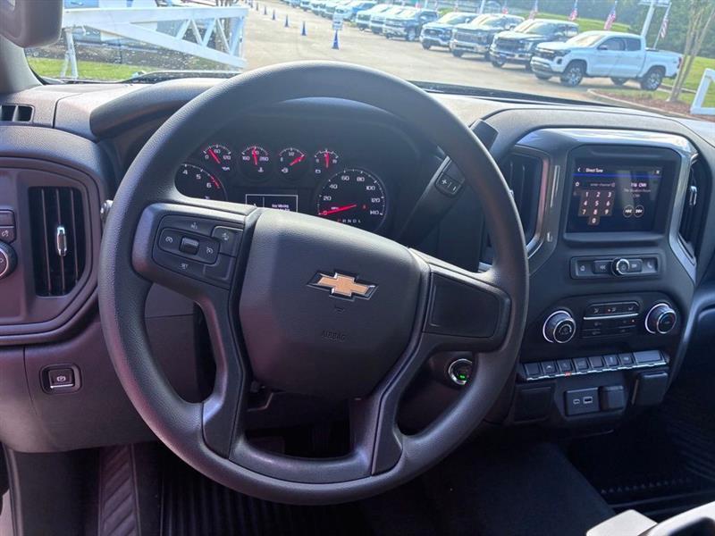 Chevrolet Silverado 1500 Custom Crew Cab 2WD 2026