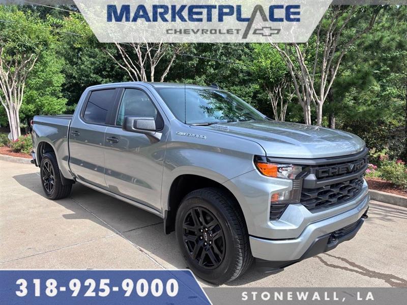 Chevrolet Silverado 1500 Custom Crew Cab 2WD 2026