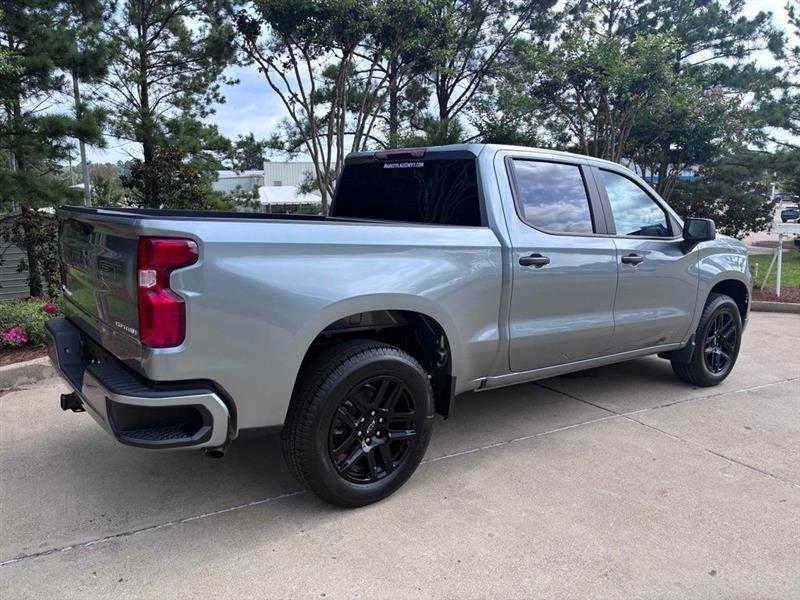 Chevrolet Silverado 1500 Custom Crew Cab 2WD 2026