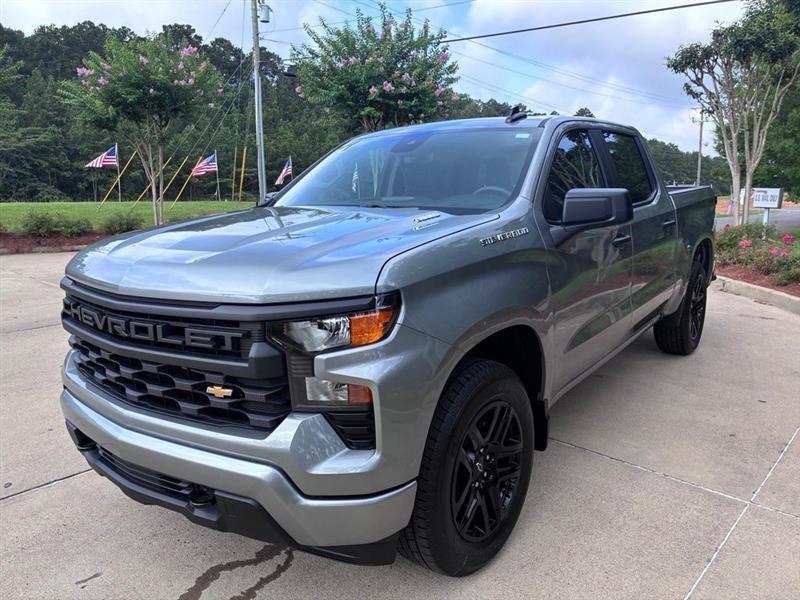 Chevrolet Silverado 1500 Custom Crew Cab 2WD 2026