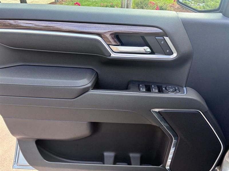 Chevrolet Silverado 1500 LT Crew Cab 2WD 2026