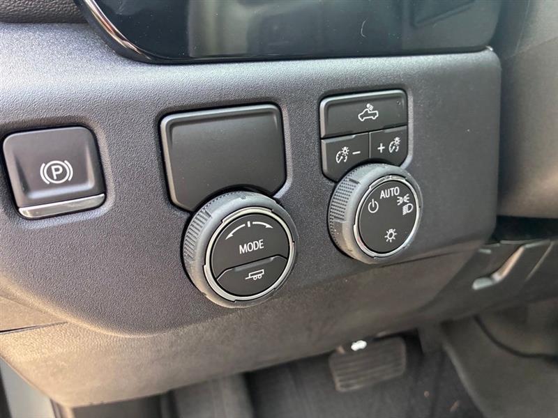 Chevrolet Silverado 1500 LT Crew Cab 2WD 2026