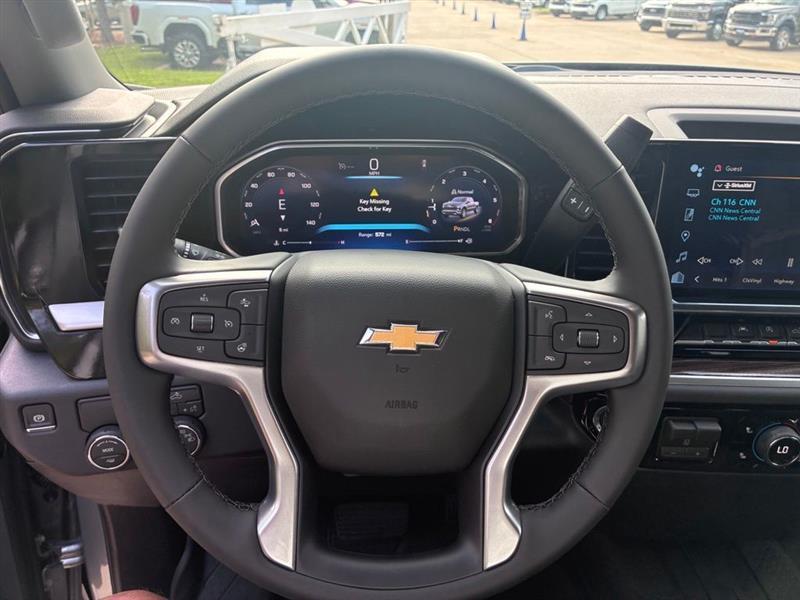 Chevrolet Silverado 1500 LT Crew Cab 2WD 2026