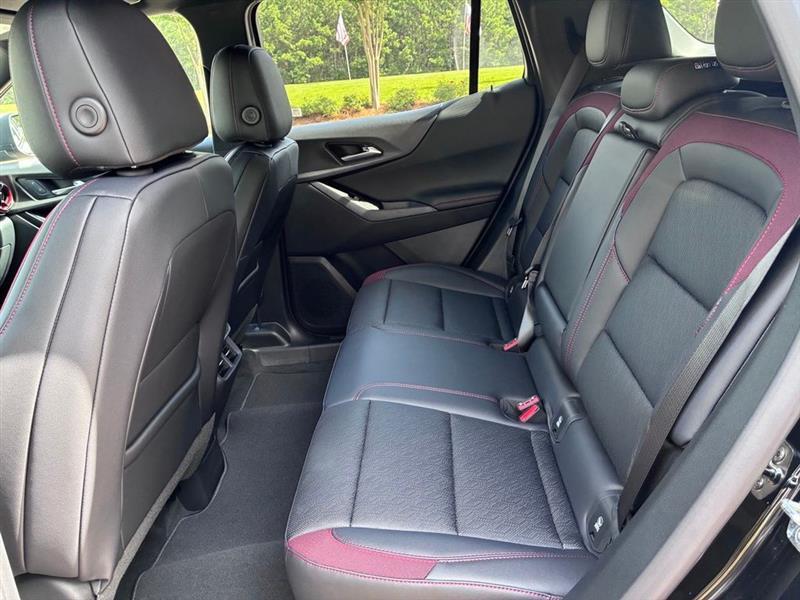 Chevrolet Equinox RS 2WD 2027