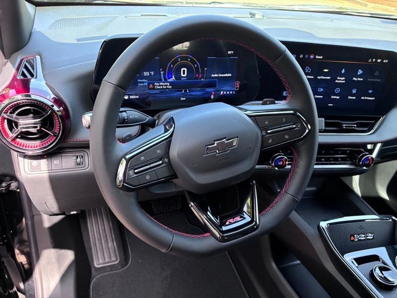 Chevrolet Equinox RS 2WD 2027
