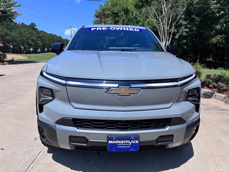 Chevrolet Silverado EV 2LT 2026