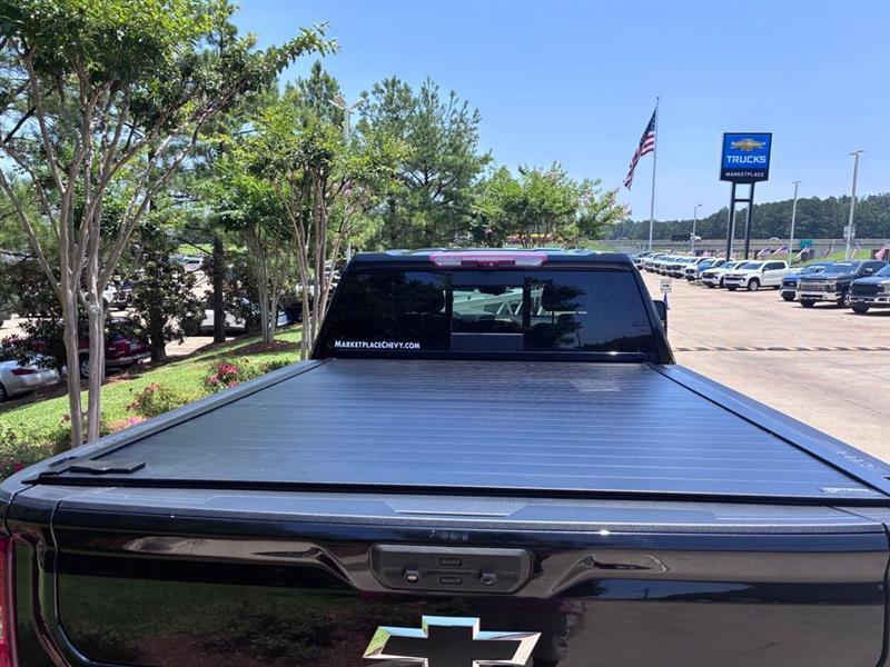 Chevrolet Silverado 3500HD High Country Crew Cab 4WD 2023
