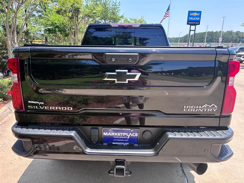 Chevrolet Silverado 3500HD High Country Crew Cab 4WD 2023
