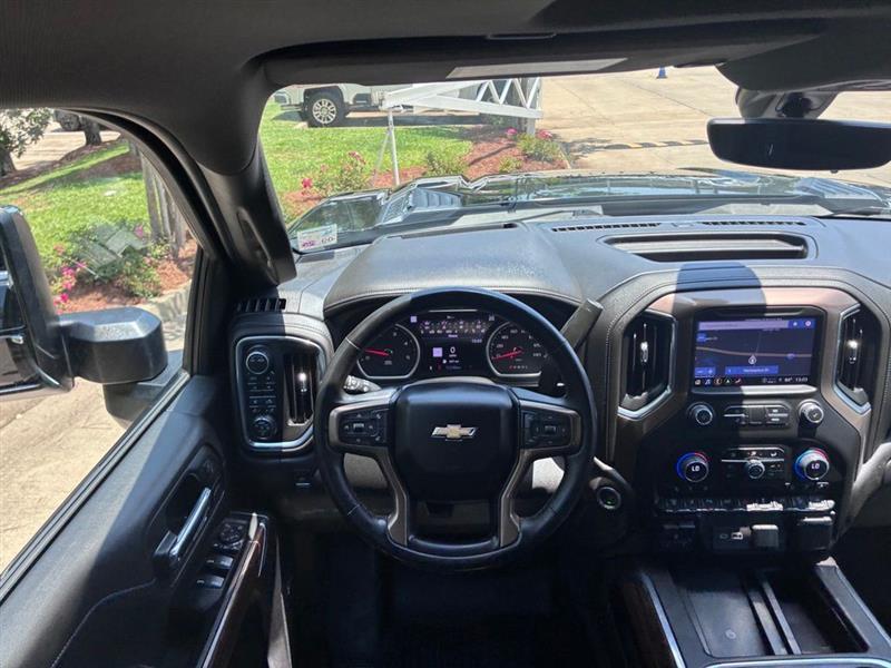 Chevrolet Silverado 3500HD High Country Crew Cab 4WD 2023