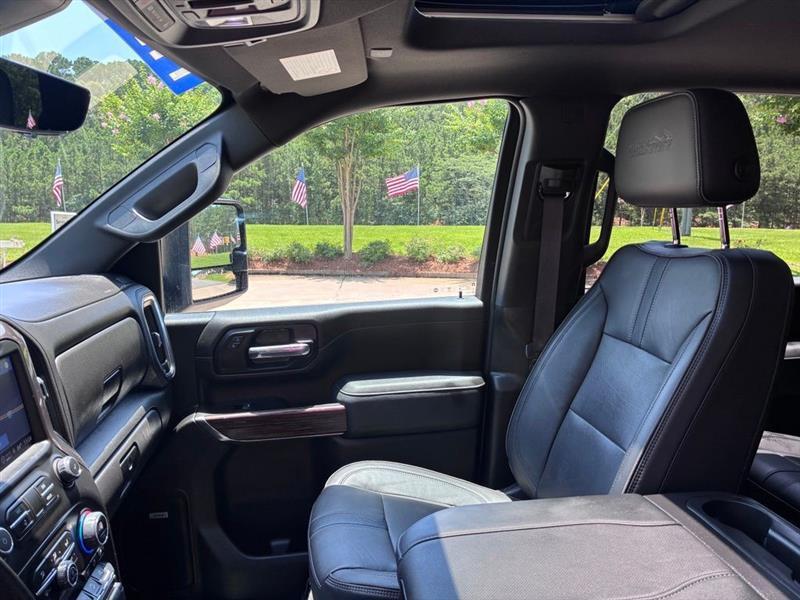 Chevrolet Silverado 3500HD High Country Crew Cab 4WD 2023