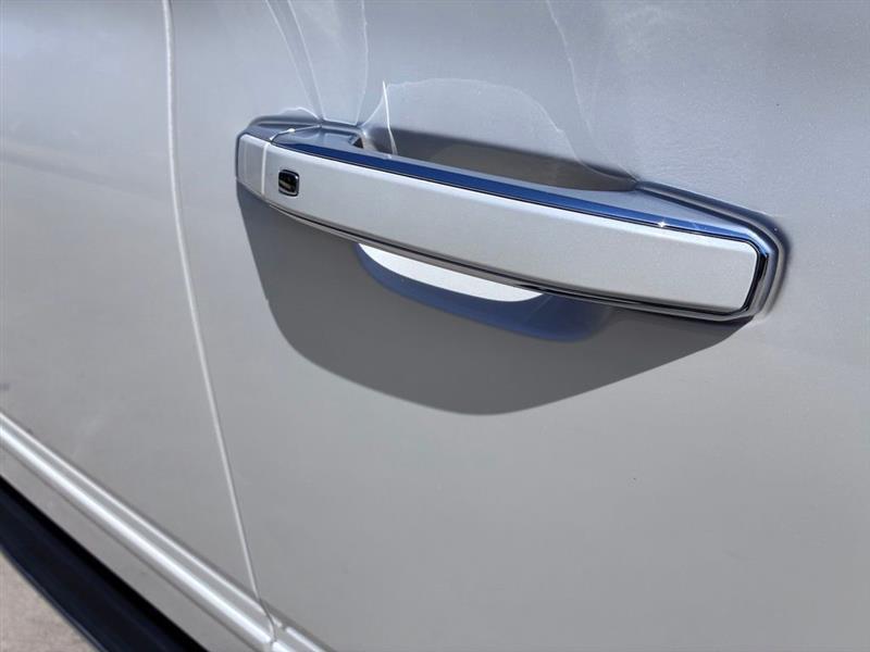 Chevrolet Suburban Premier 2WD 2018