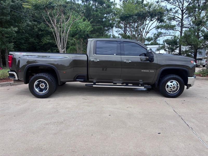 Chevrolet Silverado 3500HD LTZ Crew Cab 4WD 2023
