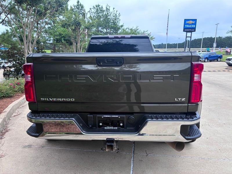 Chevrolet Silverado 3500HD LTZ Crew Cab 4WD 2023